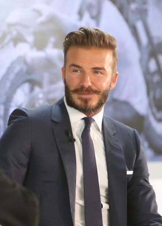 David Beckham hajvágás - 20 ötlet a millió arcú emberből