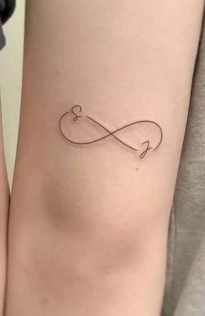 Infinity pár tetoválás