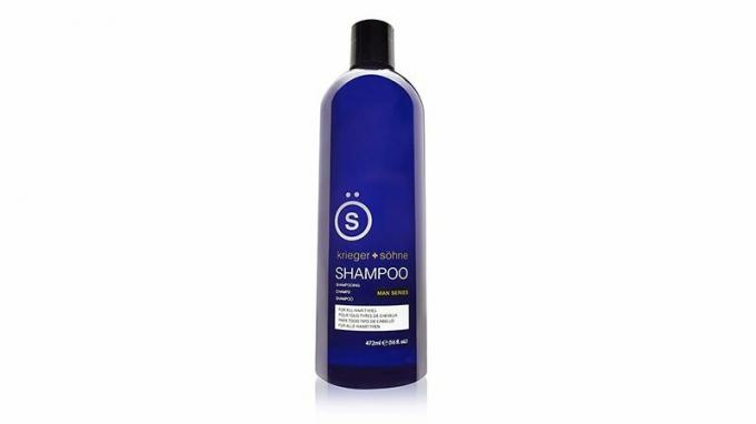 Le shampooing pour les cheveux des hommes contient de l'huile d'arbre à thé revigorante