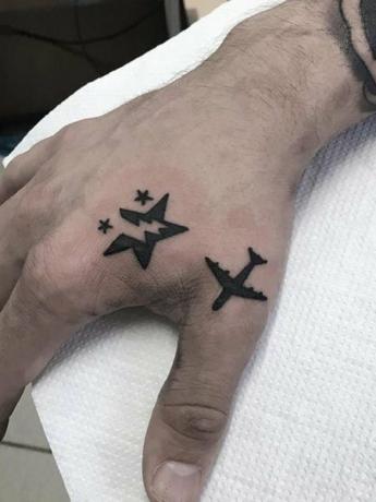 Malé hviezdne tetovanie