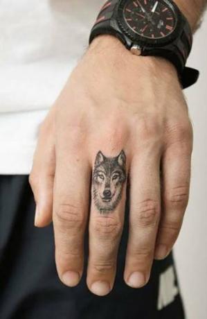 Malé tetování vlka