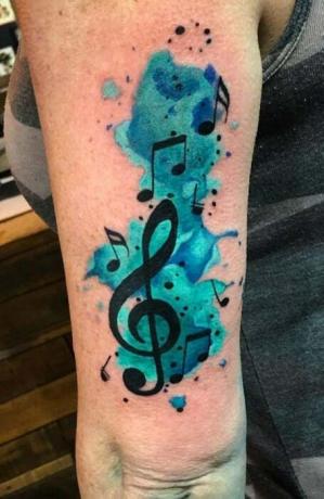 Tatuoinnit musiikkisymboleilla (1)