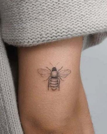 Bee Tetovanie 67 819x1024