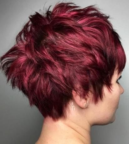 Červený texturovaný Pixie pro husté vlasy