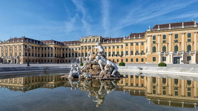 Palác Schoenbrunn Viedeň