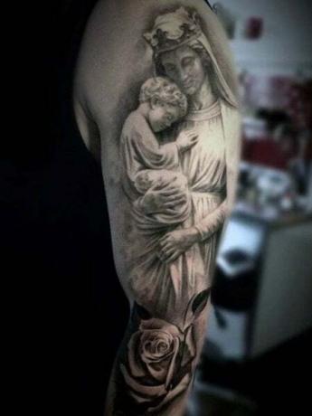 Tatuaggio di Gesù e Maria