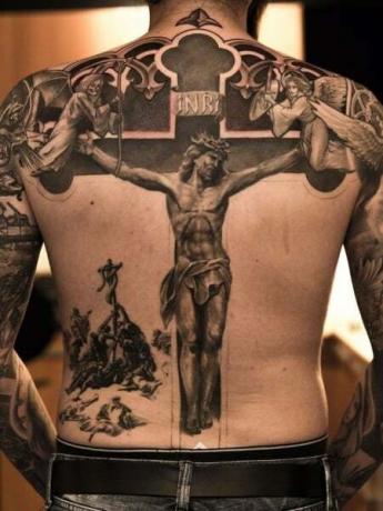 Tatuaż na plecach Jezusa