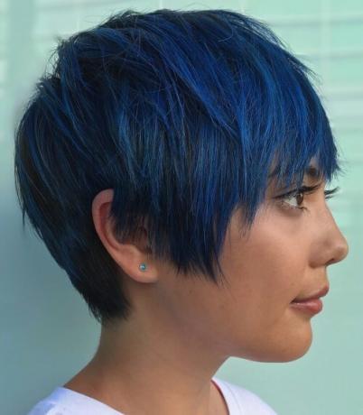 Pixie bleu marine texturé pour cheveux raides foncés