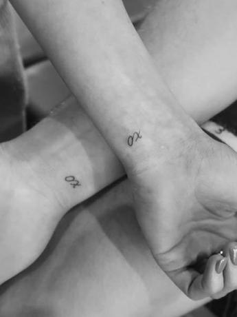 Małe Tatuaże Siostry