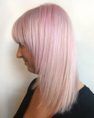 Nagyon világos pamut cukorka rózsaszín hajfesték