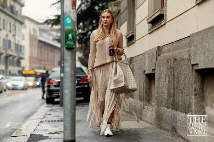 Седмица на модата в Милано Aw 2018 Street Style жени 40