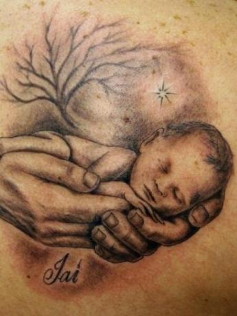 Baby Jesus tetoválás