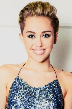 Miley Cyrusin lyhyt leikkaus ja leikkaukset