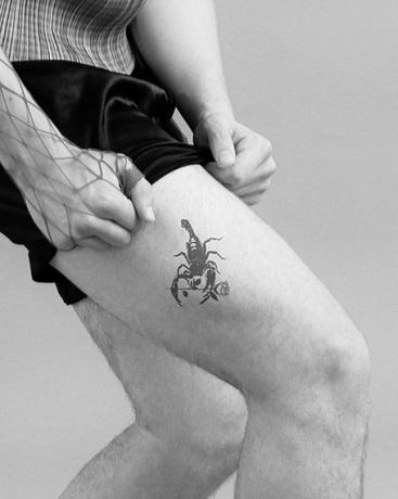 Tymczasowy tatuaż Skorpion