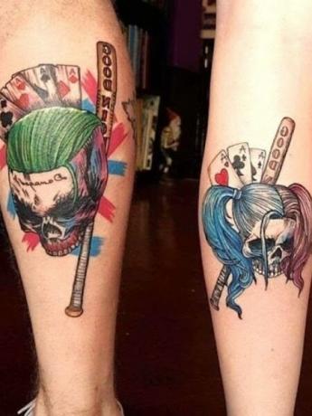 Zodpovedajúce párové tetovania Harley Quinn a Joker