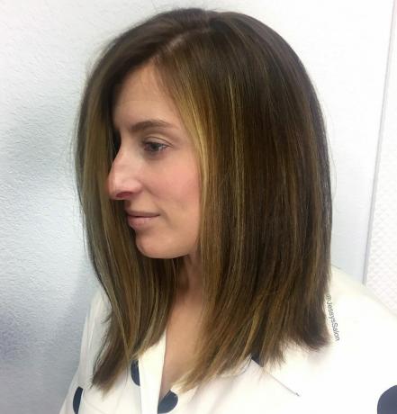 Blunt Lob med Invisible Layers frisyr