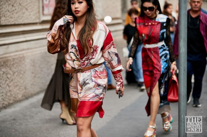 Milánsky týždeň módy, jar, leto 2019, pouličný štýl (93 z 137)