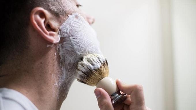 Hvordan bruke en barberkrem