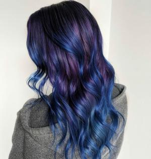 24 רעיונות לצבע שיער סגול להפליא שיעניקו לך השראה בשנת 2021