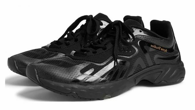 נעלי ספורט זמש מלאכותי ומגומי גזוזים מסוג Ripstop