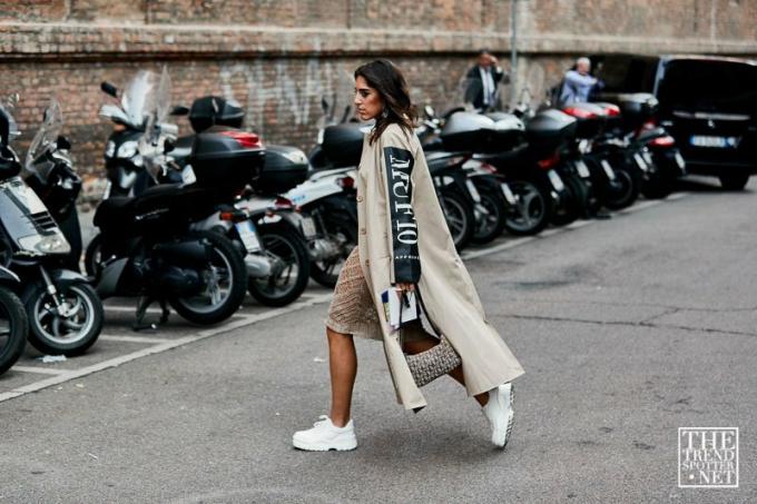 Milánsky týždeň módy, jar, leto 2019, pouličný štýl (72 zo 137)