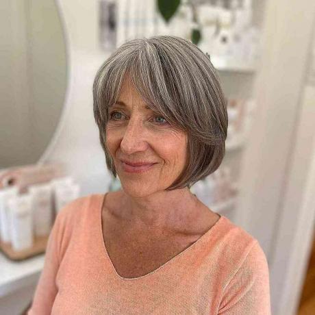 Frans bob met gordijnpony voor fijnharige dames vanaf 60 jaar