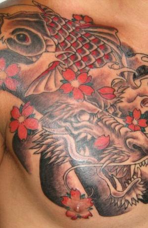 Dragon Koi tetovaža