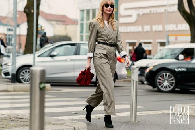 Седмица на модата в Милано Aw 2018 Street Style жени 61
