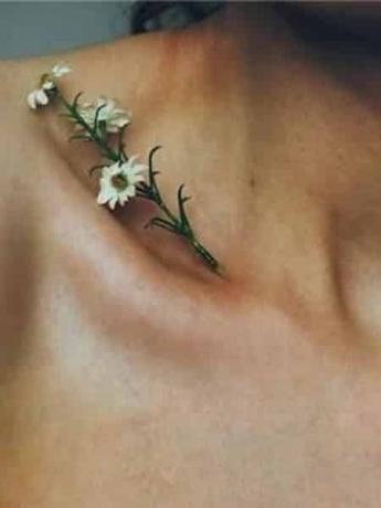 3D kvetinové tetovanie 