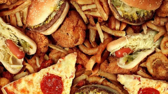 Unikaj pokarmów zawierających tłuszcze trans