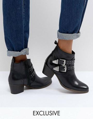 Γραφείο Alexia Black Leather Western Ankle Boots