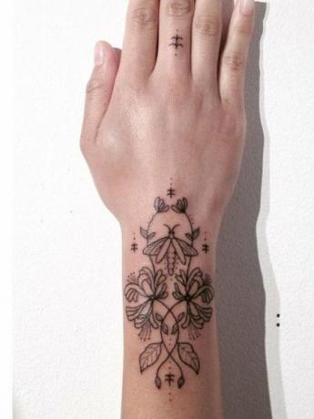 Tetovanie na palici a poke