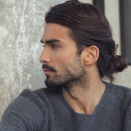 تصفيفة الشعر عارضة الرجال منخفضة عقدة