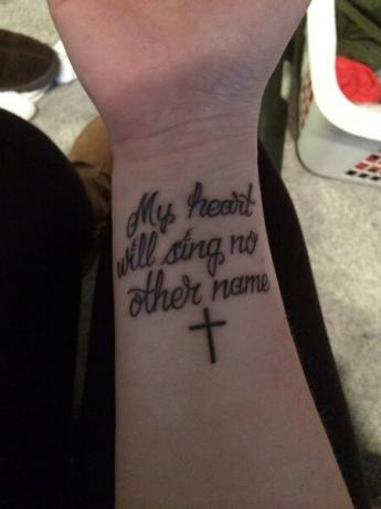 Jėzaus citata tatuiruotė