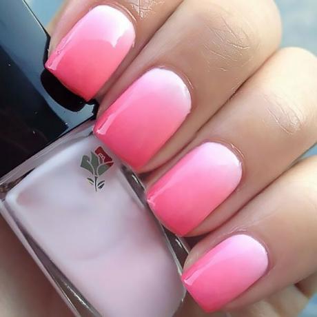 Rosa Ombre naglar