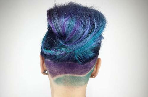 20 pomysłów na niebieskie i fioletowe włosy