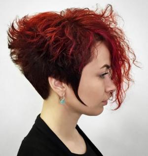 17 parimat punakaspruuni juukse nime AKA "Punased pruunid juuksed" värviideed