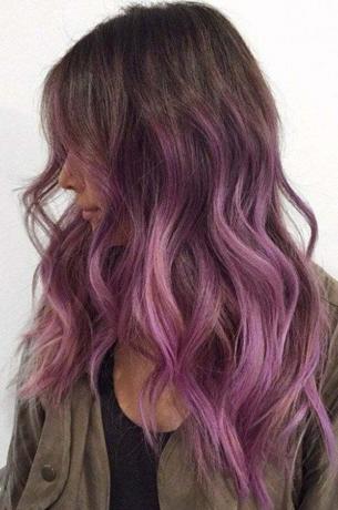 Lavendel og brunt hår