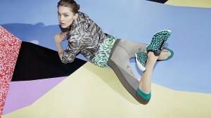 10 stilingų „Activewear“ prekės ženklų, kuriuos reikia žinoti dabar