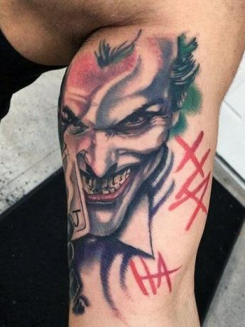 Joker Bicep Tetovanie