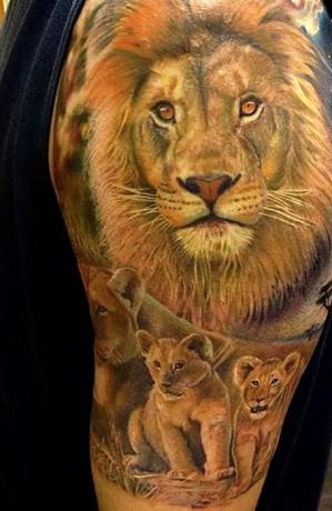 Tetovanie leva a mláďaťa