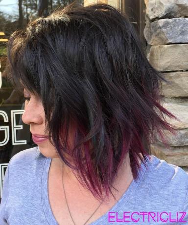 Shaggy Brunette Long Bob s fialovými konci pro tenké vlasy
