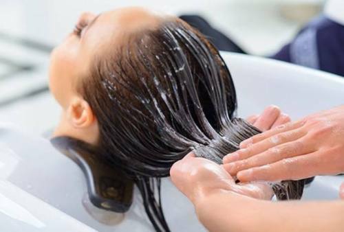5 geriausios plaukų baltymų procedūros ir 5 ženklai, kurių jums reikia