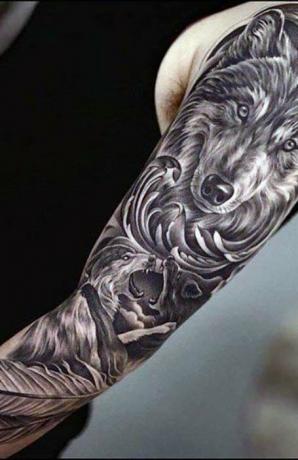 Tetovaža z volkovimi rokavi