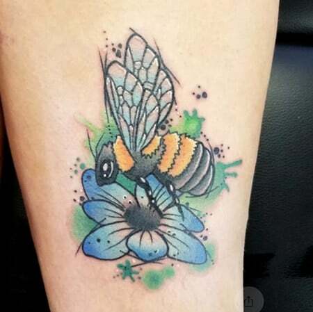 Tetovanie včelieho kvetu 2