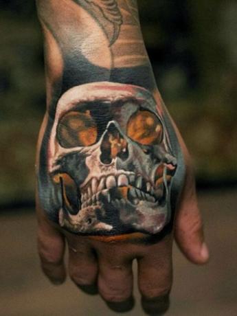 Skeleton Tattoo na ruky 