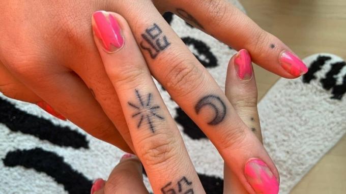 Ako dlho trvajú tetovania na palici a poke?