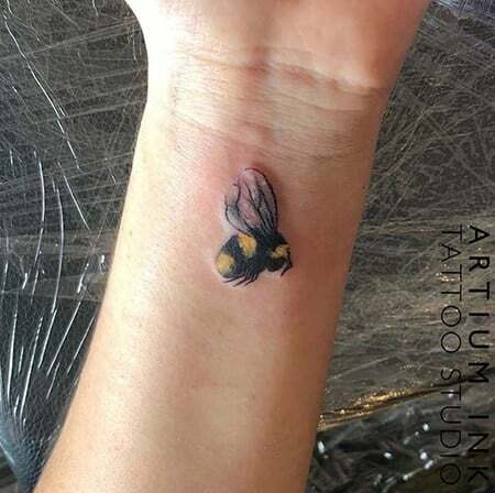 Tetovanie na včelie zápästie
