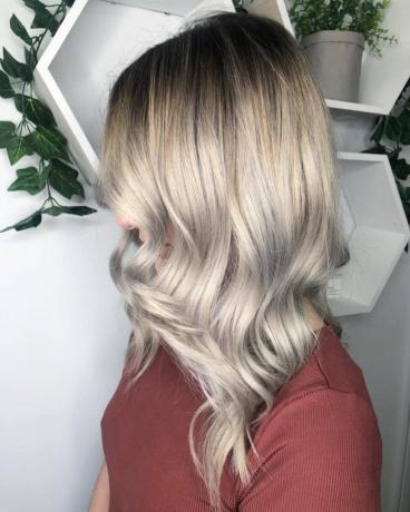Icy Blonde with Stretched Dark Roots
