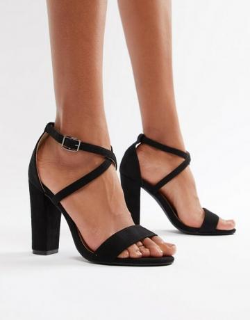 Sandalias negras de tacón con tiras cruzadas de Glamorous